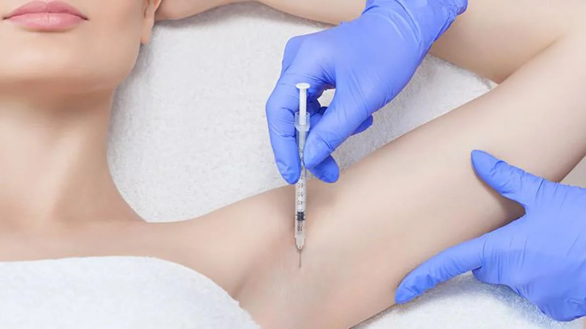 Botox No‑Sweat (hiperhidrosis) - Elimina la sudoración excesiva de axilas.